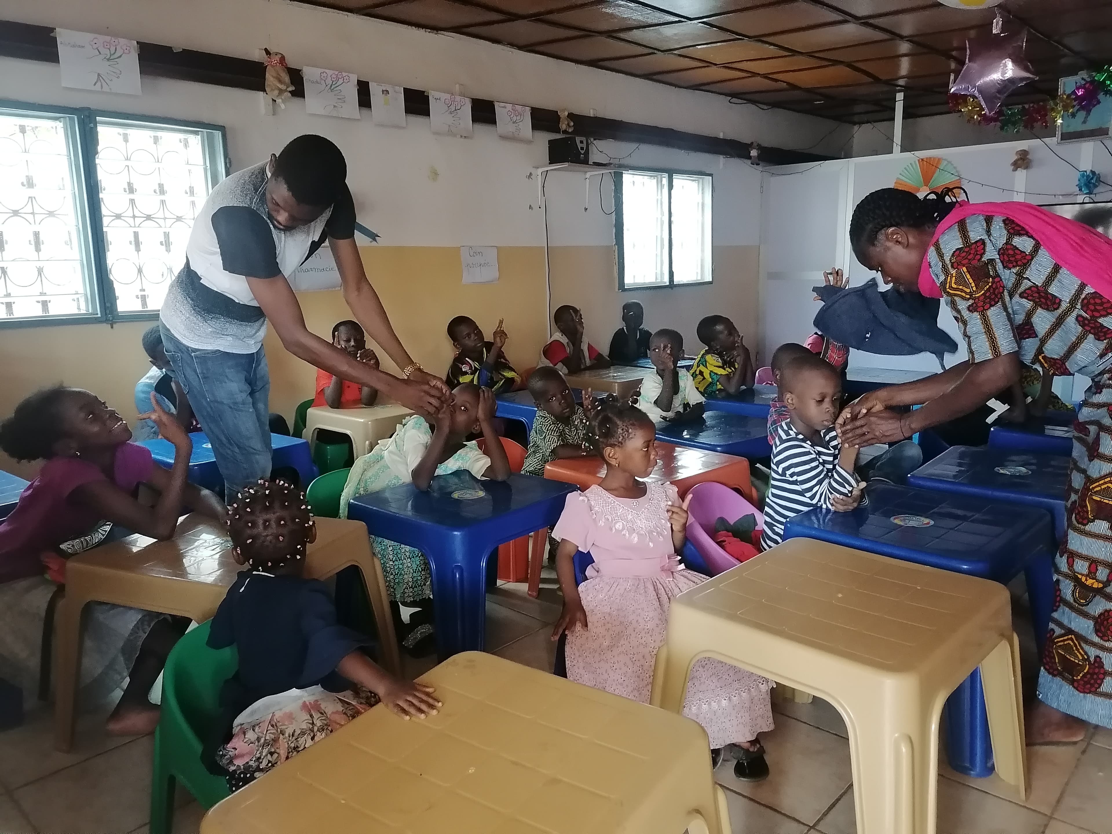 Give for the deaf in Benin!